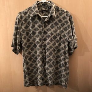 IZOD s/s button front 100% silk